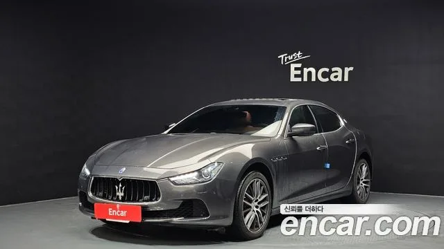 2017 Maserati Ghibli