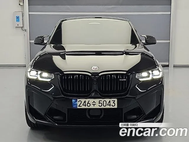 2023 BMW X4M