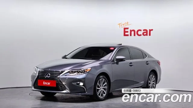 2018 Lexus ES