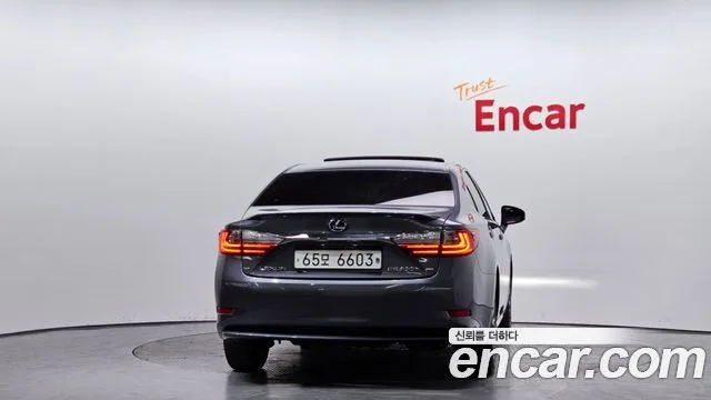 2018 Lexus ES, foto 4
