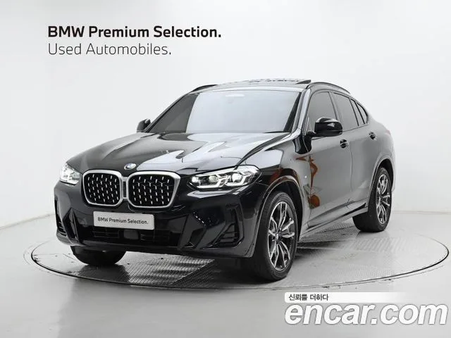 2025 BMW X4