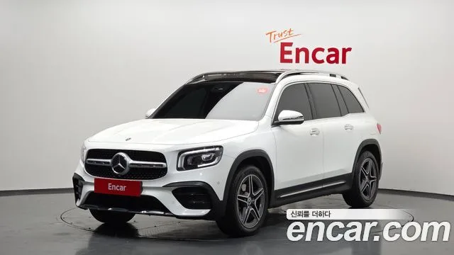 2021 Mercedes-Benz GLB-Class