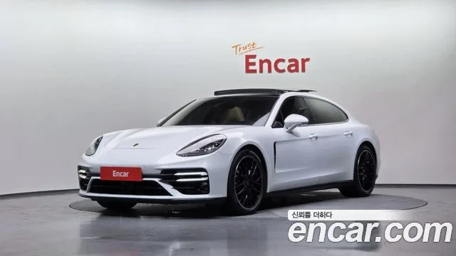 2021 Porsche Panamera