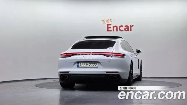 2021 Porsche Panamera, foto 4