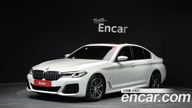 2022 BMW 5-Series