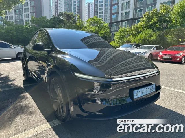 2026 Tesla Model Y