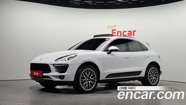 2017 Porsche Macan