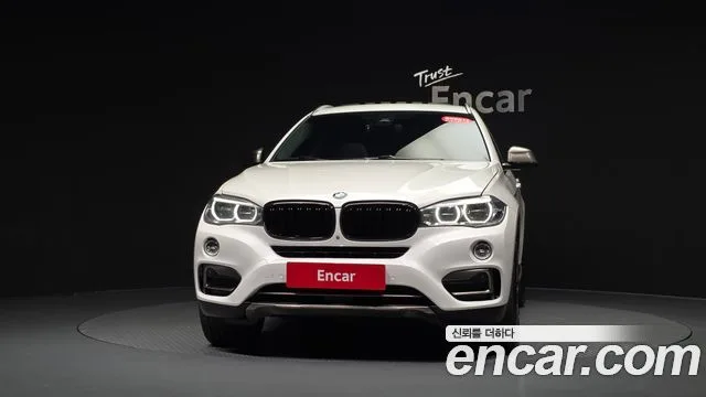 2016 BMW X6, foto 2