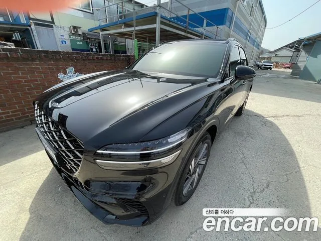 2025 Genesis GV70