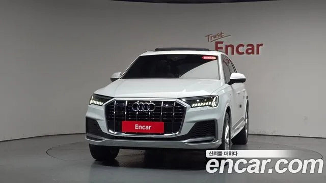 2021 Audi Q7, foto 2