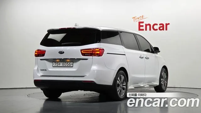 2019 Kia Carnival