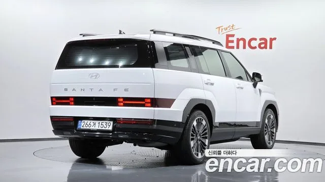 2025 Hyundai Santa Fe
