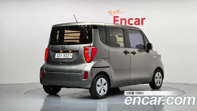 2017 Kia Ray, foto 2