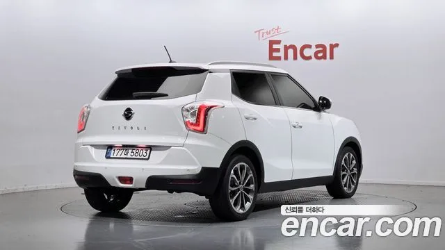 2017 KG Mobility Tivoli, foto 2