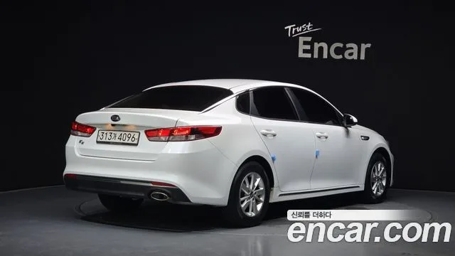 2016 Kia K5, foto 2