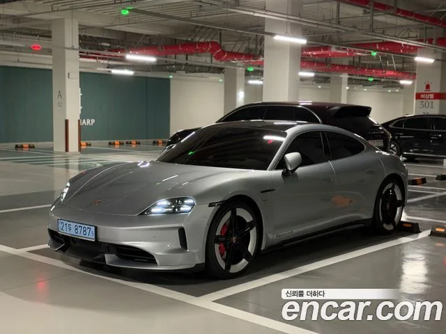 2026 Porsche Taycan