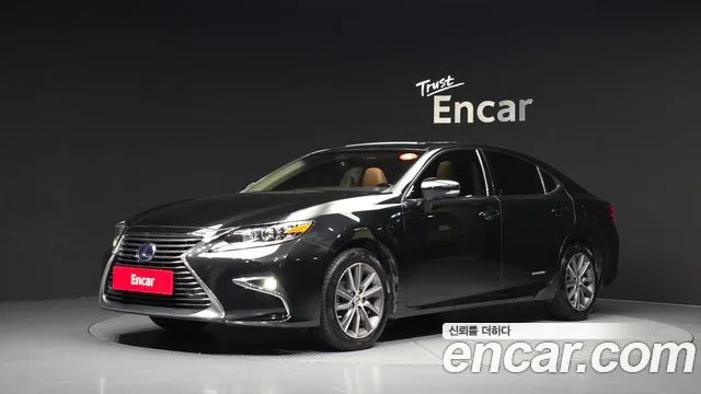 2016 Lexus ES