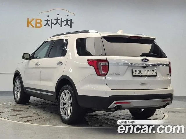 2017 Ford Explorer, foto 2