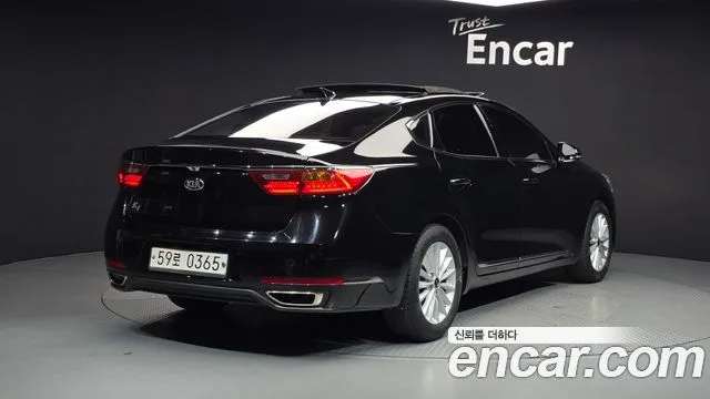 2016 Kia K7, foto 2