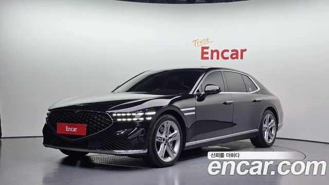 2022 Genesis G90