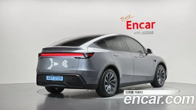 2026 Tesla Model Y