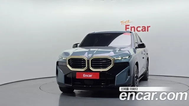 2023 BMW XM, foto 2