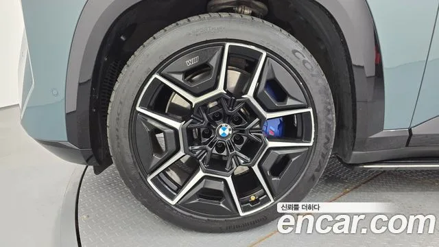 2023 BMW XM, foto 4