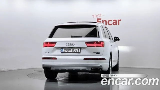 2019 Audi Q7, foto 4