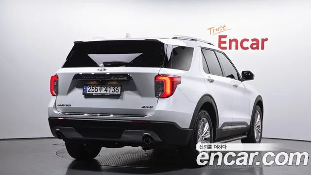 2021 Ford Explorer, foto 2