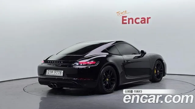 2017 Porsche 718