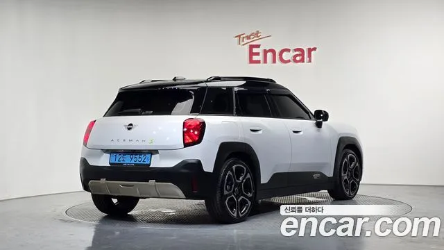 2025 Mini Aceman
