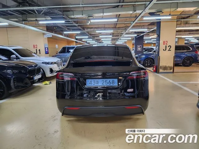 2026 Tesla Model X, foto 4