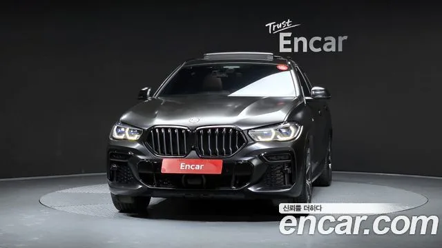 2023 BMW X6, foto 3