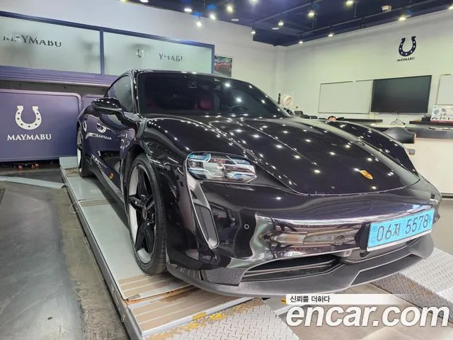 2022 Porsche Taycan