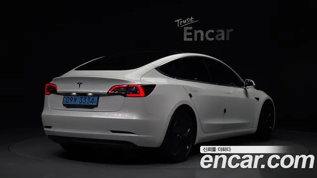 2020 Tesla Model 3, foto 2