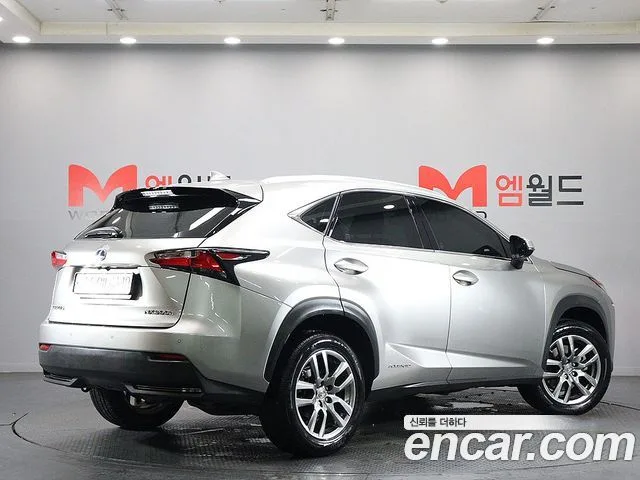 2017 Lexus NX, foto 3