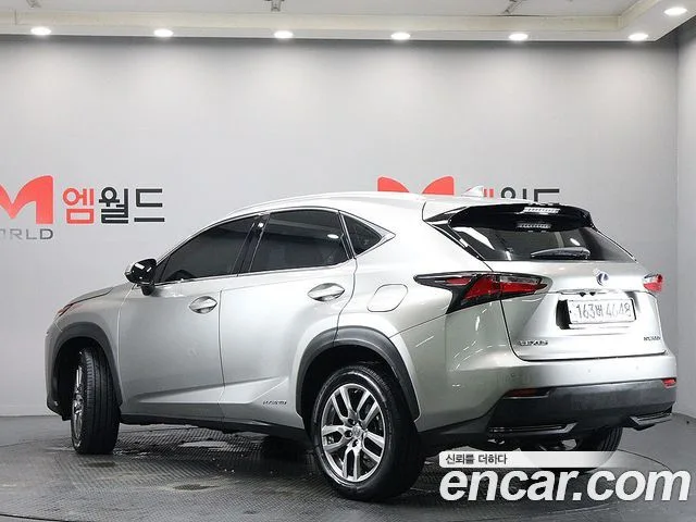 2017 Lexus NX, foto 4