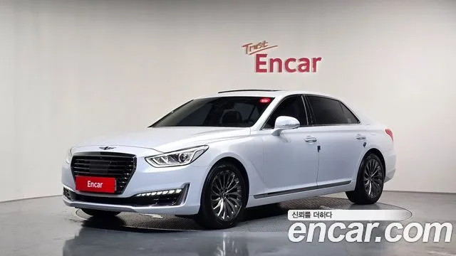 2017 Genesis EQ900