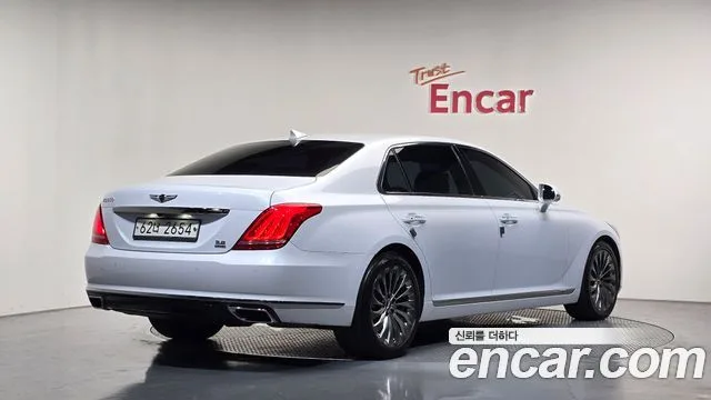 2017 Genesis EQ900, foto 2