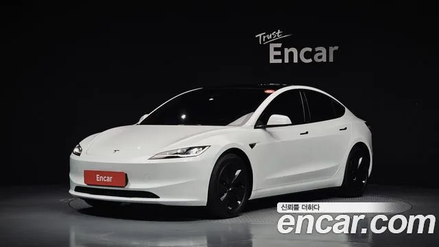 2024 Tesla Model 3