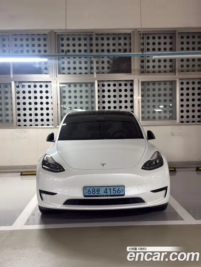 2024 Tesla Model Y