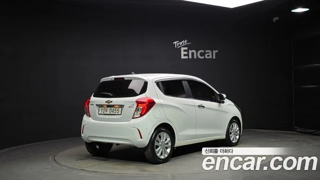 2016 Chevrolet Spark, foto 2