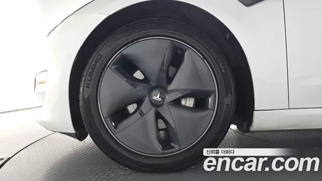 2020 Tesla Model 3, foto 4