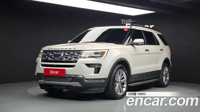 2019 Ford Explorer