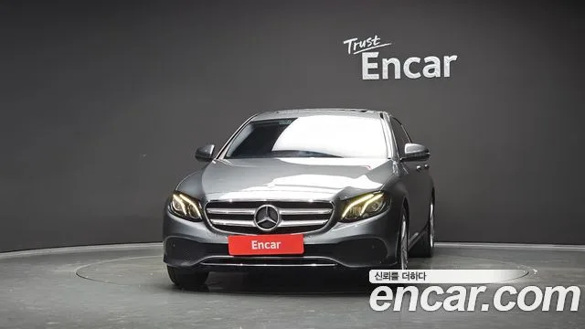 2017 Mercedes-Benz E-Class, foto 3