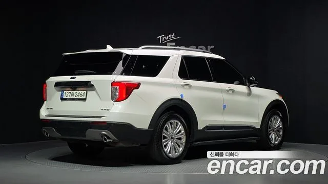 2021 Ford Explorer, foto 2