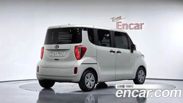 2017 Kia Ray, foto 2
