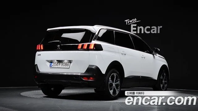 2018 Peugeot 5008