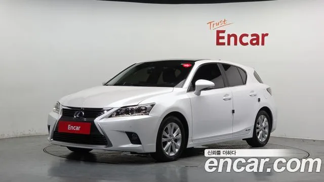 2017 Lexus CT200h