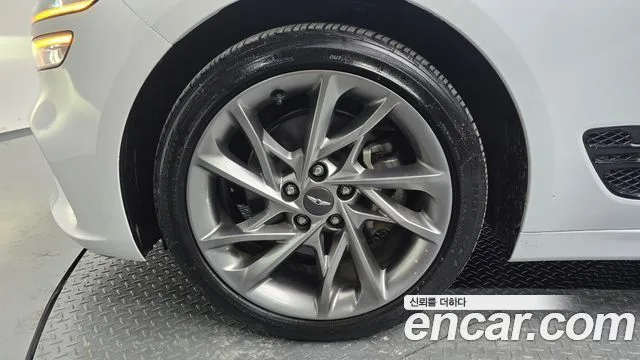 2023 Genesis G70, foto 4